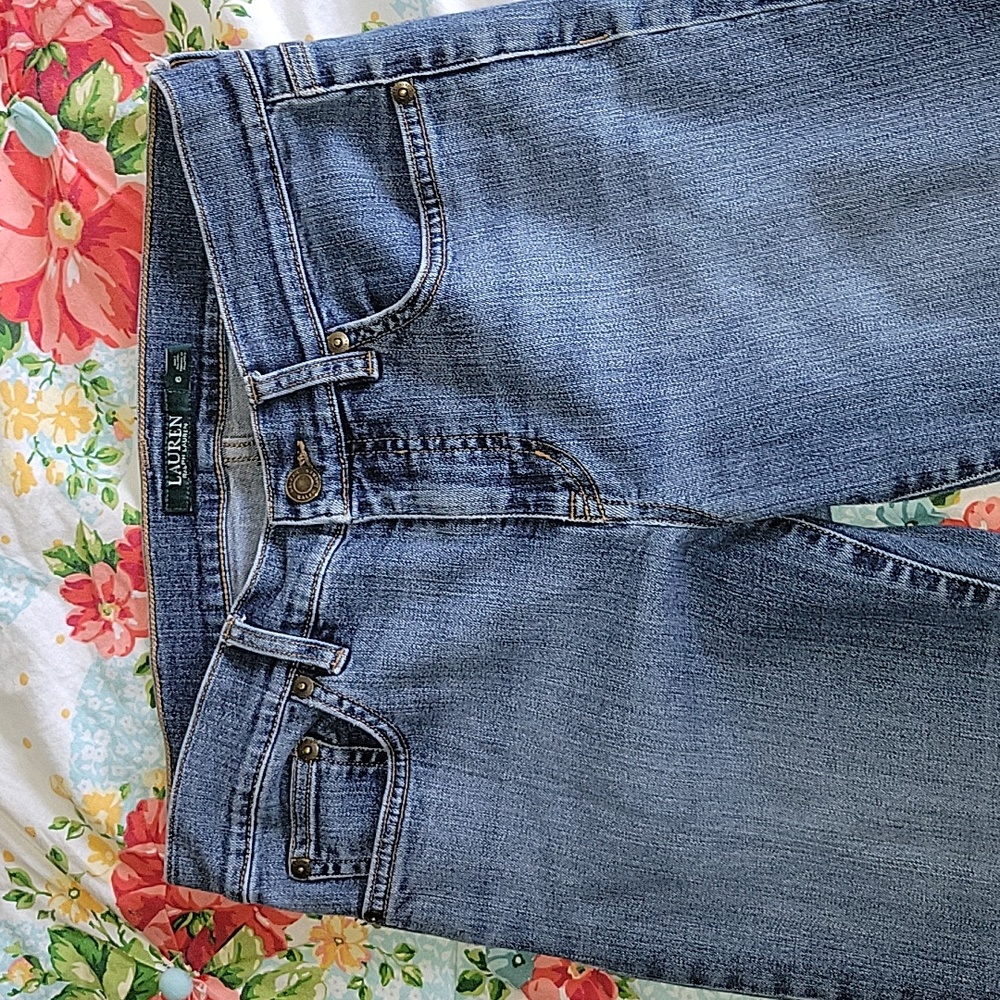 Ralph Lauren Size 6 Regular Boot Cut Jeans EUC Super Comfortable!